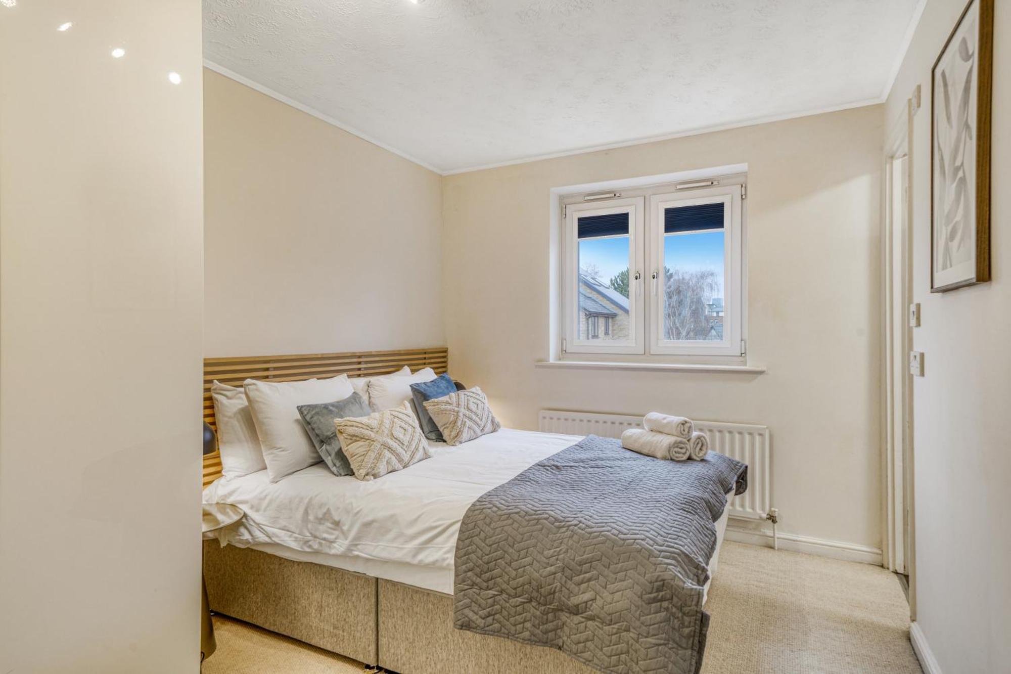 Executive 4 Bedroom Town House In Canada Water Free Wifi & Parking By City Stay Aparts Londyn Zewnętrze zdjęcie